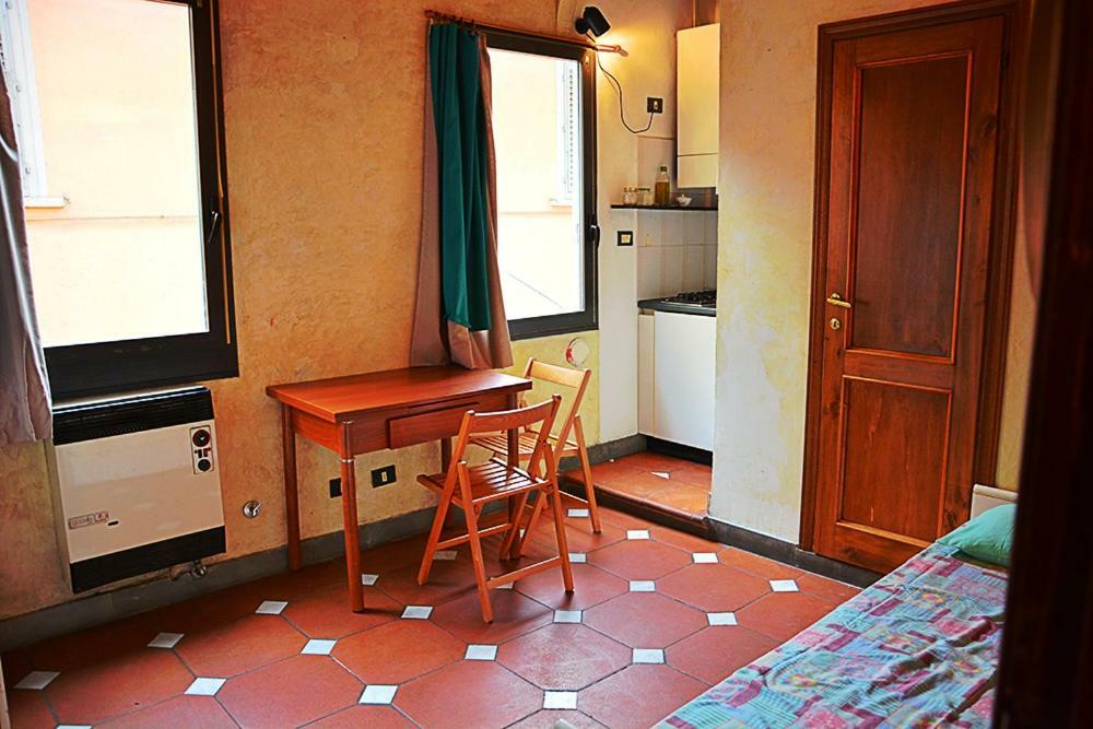 Alessandro'S Small Apartment Florence Ngoại thất bức ảnh